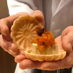 銀座 しのはら - フォアグラとアンポ柿の最中