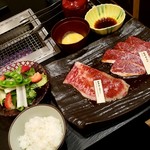 Yakiniku Kaiseki Tangyuu - 