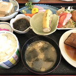 居酒屋観吉 - 料理写真:日替り定食