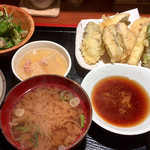 めしの助 - 天ぷら定食