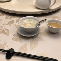 香港 - 海鮮と豆腐とろみスープ