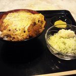 食事処 案山子 - カツ丼！480円！！お味噌汁もちゃんとつきますよ。