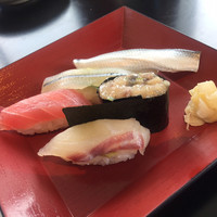 一舞庵 - 2019年3月。5貫ずつ握ってくれるお好み寿司。アジなめろう軍艦。