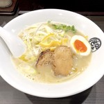 鶏スープらーめん かえもん - ラーメン【白】（790円）