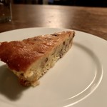 Fika - 一緒に自家製フィナンシェが付いてきます。形は金塊じゃないですけどw