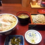 藤斗屋大むら - カツ丼セット（750円）