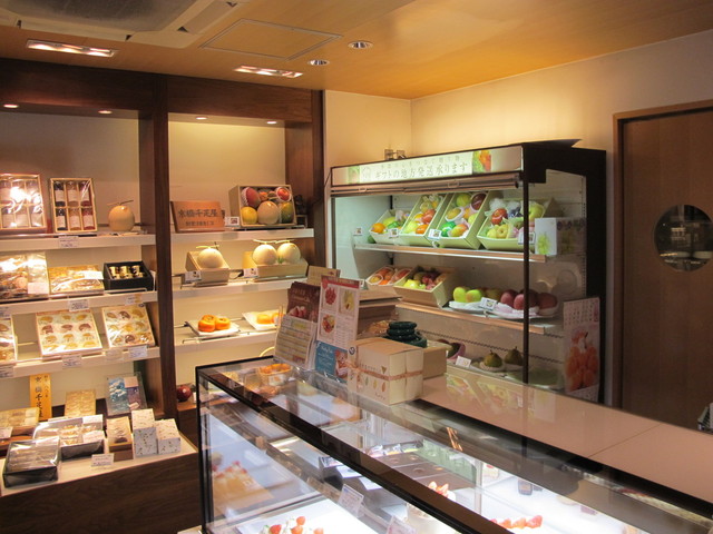 京橋千疋屋 表参道原宿店 キョウバシセンビキヤ 明治神宮前 フルーツパーラー 食べログ