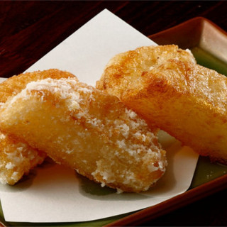 店で仕込む人気メニュー◇「大根の唐揚げ」「出汁巻玉子」は必見