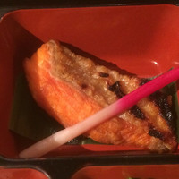 四季の蔵 右近 本店 - 焼き塩鮭はイマイチ