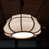 華正樓 鎌倉店 - 印象的な照明