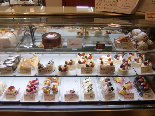 シュークリームならココかなぁ By 紙コップ犬 洋菓子倶楽部エーデルワイス 鷲宮 ケーキ 食べログ シュークリームならココかなぁ By 紙コップ犬 洋菓子倶楽部エーデルワイス 鷲宮 ケーキ 食べログ