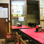 龍門 - 奥には座敷も有ります