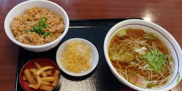 和風レストラン　まるまつ 苦竹店 - 苦竹（ファミレス）の写真