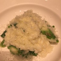grigio la tavola - 