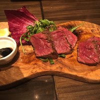 grigio la tavola - 
