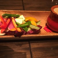 grigio la tavola - 