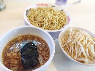 Ramentsukemententakakutobe - つけ麺３００ｇに野菜チョイ増し  ¥900也