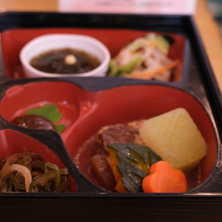 レストラン サミン_1