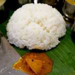 カレーリーブス カフェ＆レストラン - 