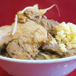 ラーメン二郎 - ラーメン小＋ニンニク