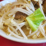 ラーメン二郎 - 野菜（デフォ）