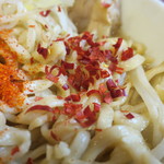 ラーメン二郎 - 粗挽き唐辛子投下～♪