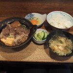 なり升 - すきなべランチ１０００円