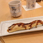 まぐろや石亭 - 「釜煮 天然穴子一本握り」