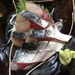 食彩厨房 甚兵衛 - サバ刺し