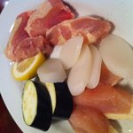 明秀苑 - 日向鶏（ムネ＆モモ）