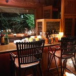 箱根吟遊 武蔵野本館 - バーラウンジ内観