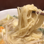 Hidakaya - 麺のリフト