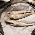 魚匠屋 - 料理写真:陶板焼の中身は!氷下魚‼焼く前です!