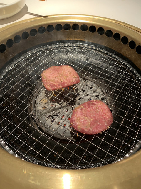 焼肉ケナリ>