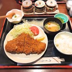 とんかつ・串揚げ 冨岳 - 2019.03チキンカツ