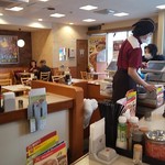 すき家 - 店内