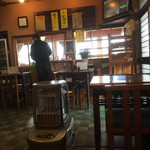 そば処萬平屋 - 店内