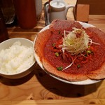 麺屋 極鶏 - 赤だく(大)¥900+チャーシュー増¥200 ごはん¥150