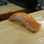 鮨屋とんぼ - サーモン