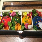 Restaurant Ｔ3 - イースターエッグ