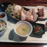 Asian season - ナシゴレン　ランチ８３０円