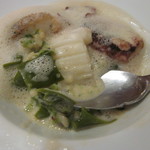 サラマンジェ ド ヨシノ - 麦イカが柔らか、メカブでとろとろ、シャキシャキです