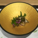 北新地 鮨 葵 - 蒸し鮑の肝ソース掛け