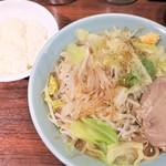 肉そば家 - Ｇ麺＋野菜増し＋サービスライス