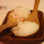 ウシマル - お口直しのシャーベット