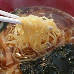 三平食堂 - 麺アップ