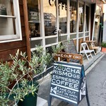 MOONDOGG espresso roasters - 店舗外観