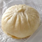 手作り豚まん専門店 龍福 - 豚まん（150円）