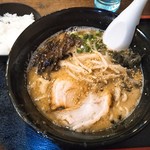 鋼 - とんこつラーメン