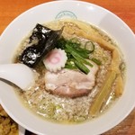 麺屋 六感堂 - 手もみ中華そば（端麗煮干背脂バージョン）